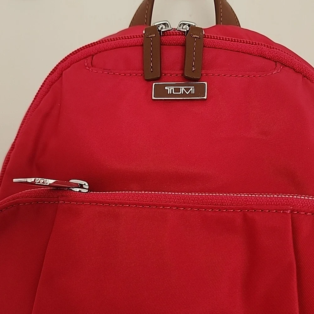 Tumi Voyageur Laura Convertible Sling/Backpack